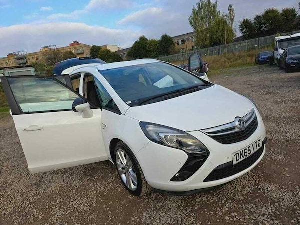 Used Vauxhall Zafira 2015 for sale - 76232946: Photo 5
