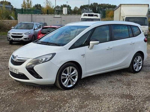 Used Vauxhall Zafira 2015 for sale - 76232946: Photo 7