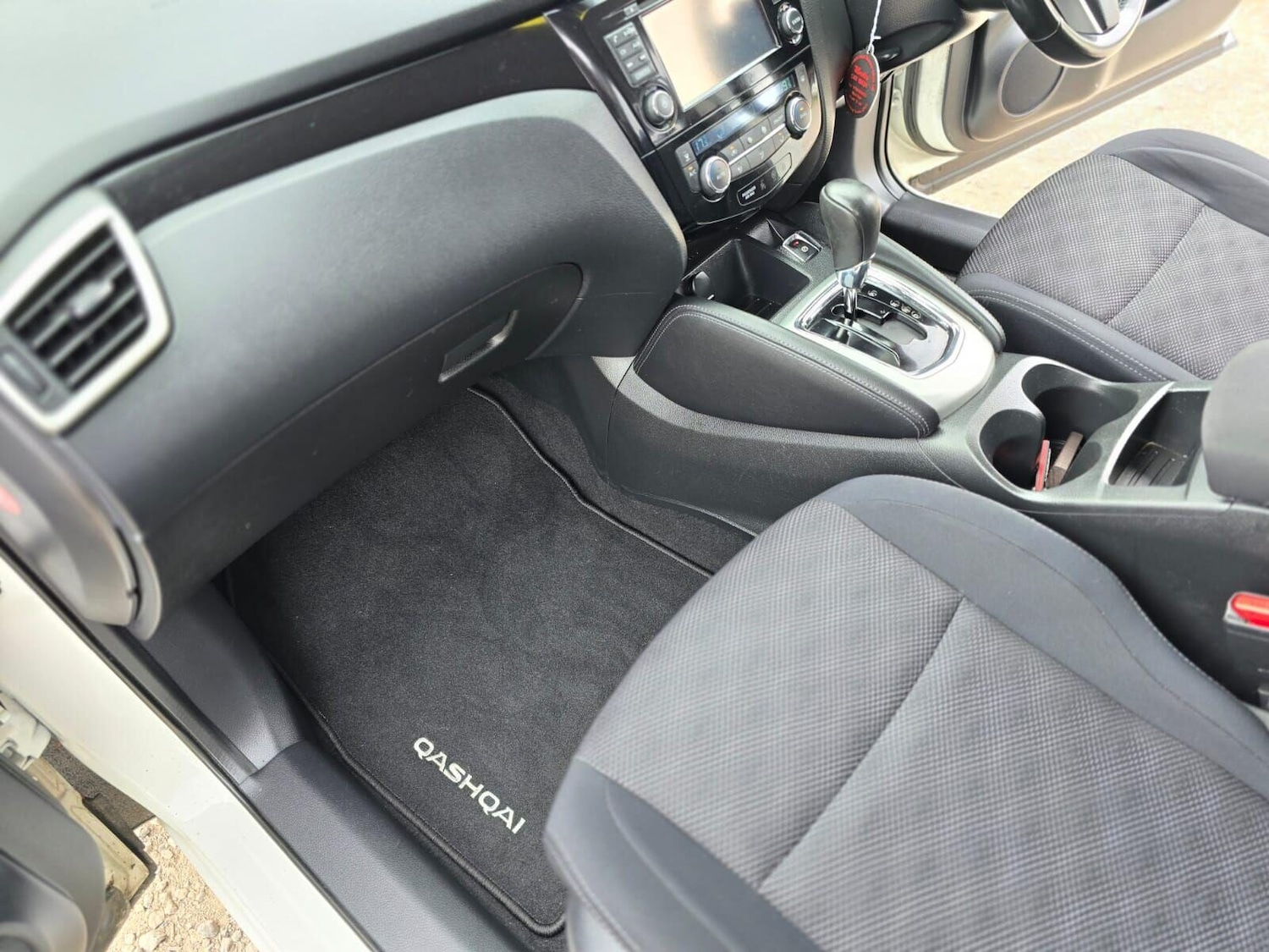 Used Nissan Qashqai 2016 for sale - 76106768: Photo 39