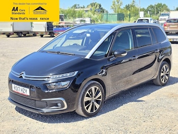 Used Citroen C4 Grand Picasso 2017 for sale - 75131819: Photo