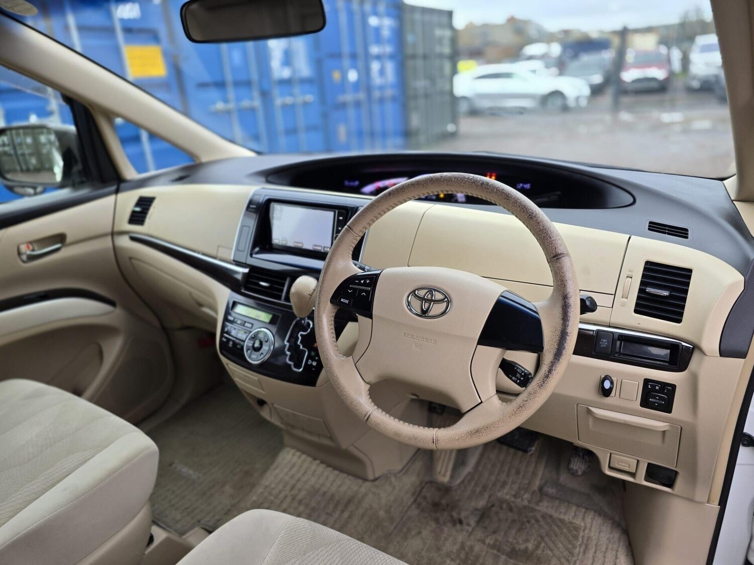 Used Toyota Estima 2013 for sale - 77582423: Photo 18