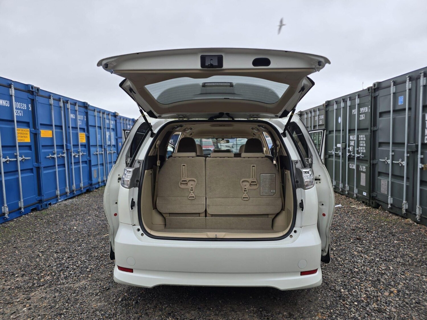 Used Toyota Estima 2013 for sale - 77582423: Photo 52