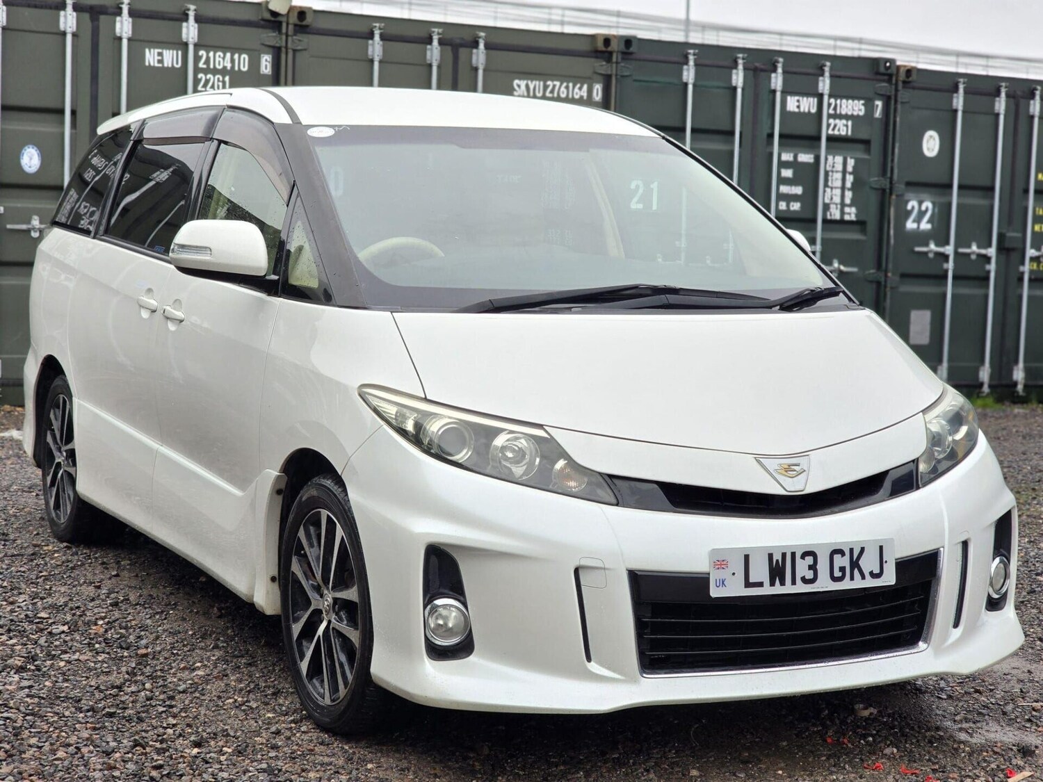 Used Toyota Estima 2013 for sale - 77582423: Photo 6