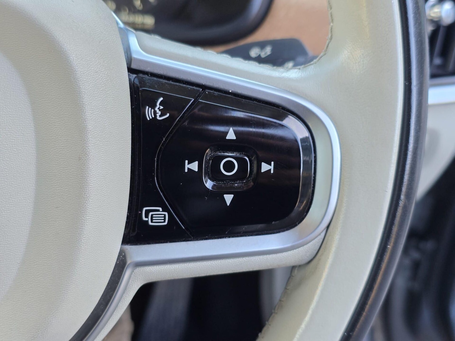 Used Volvo S90 2019 for sale - 77477156: Photo 28