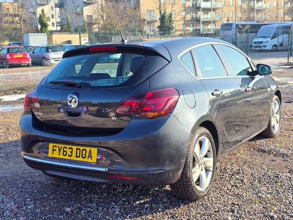 Used Vauxhall Astra 2013 for sale - 75425822: Photo 16