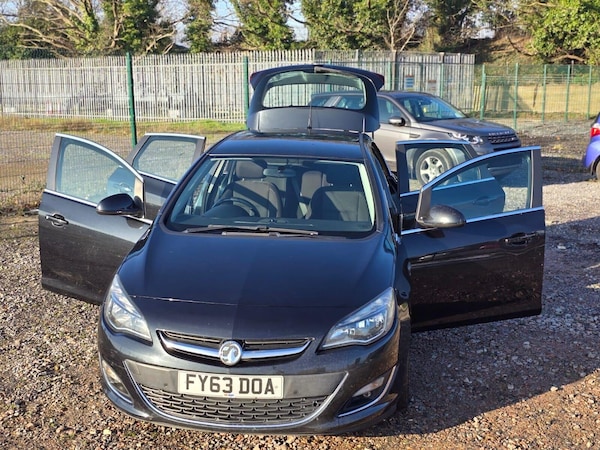 Used Vauxhall Astra 2013 for sale - 75425822: Photo 30