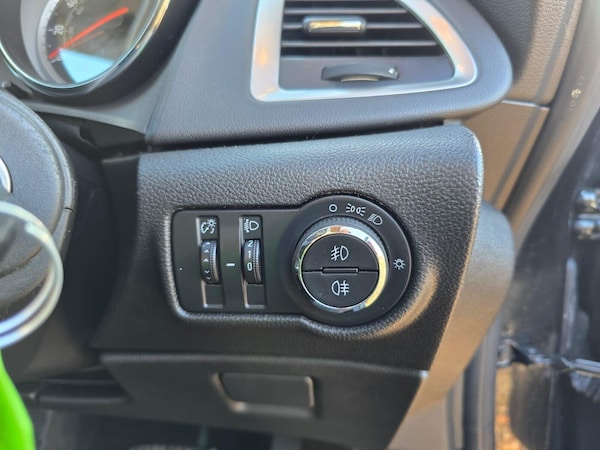 Used Vauxhall Astra 2013 for sale - 75425822: Photo 40