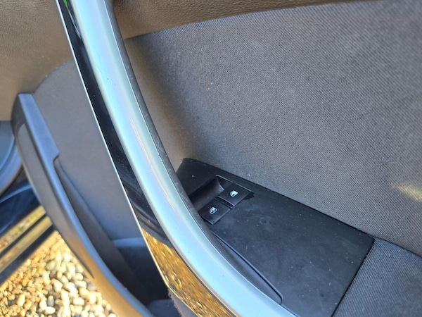 Used Vauxhall Astra 2013 for sale - 75425822: Photo 45