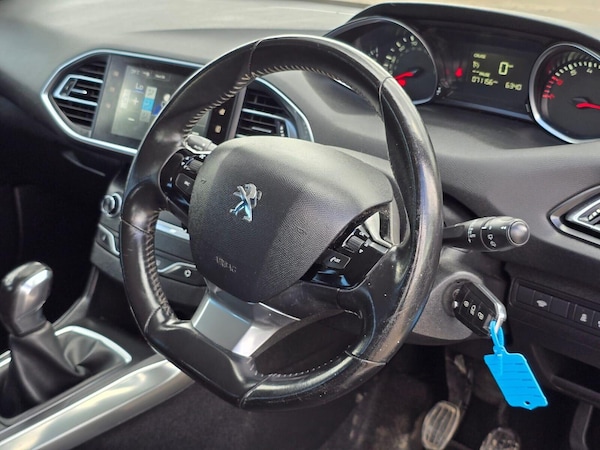 Used Peugeot 308 2015 for sale - 76245867: Photo 33