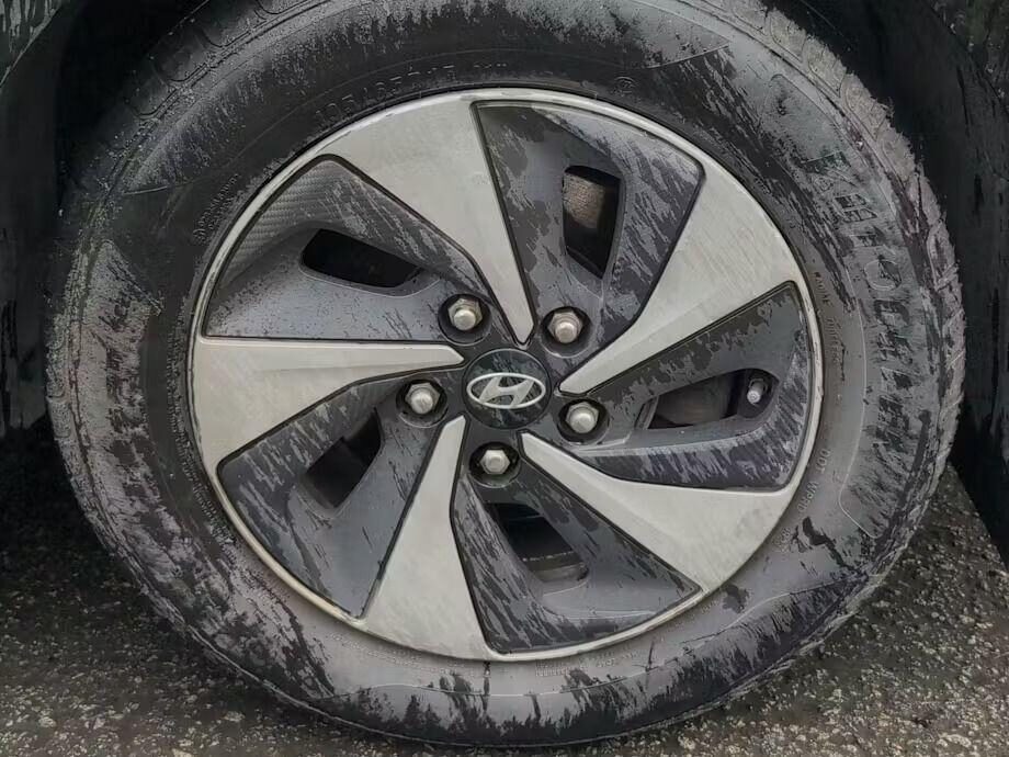 Used Hyundai IONIQ 2017 for sale - 77901059: Photo 8