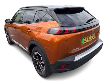Used Peugeot E-2008 2022 for sale - 79369981: Photo