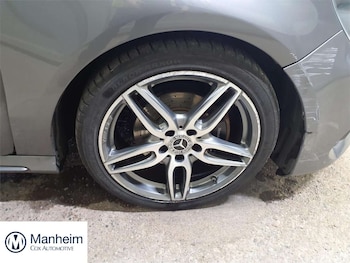 Used Mercedes-Benz A-Class 2017 for sale - 79240726: Photo