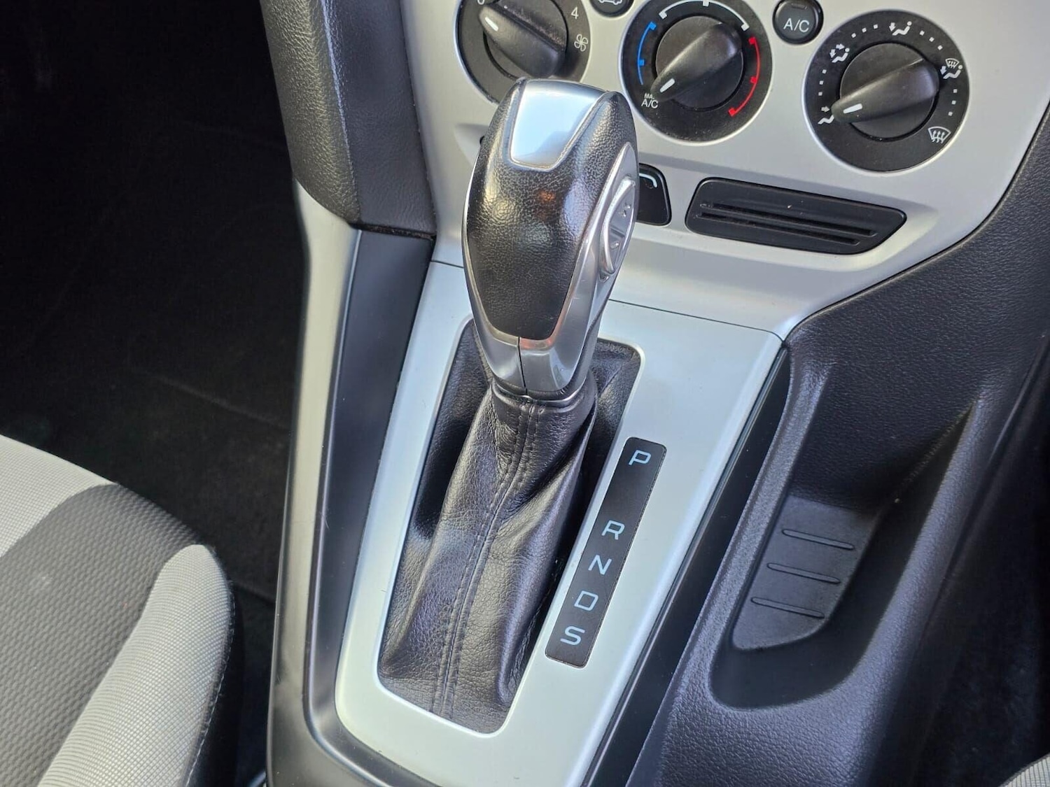 Used Ford Focus 2013 for sale - 77275163: Photo 20