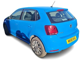 Used Volkswagen Polo 2016 for sale - 79216749: Photo