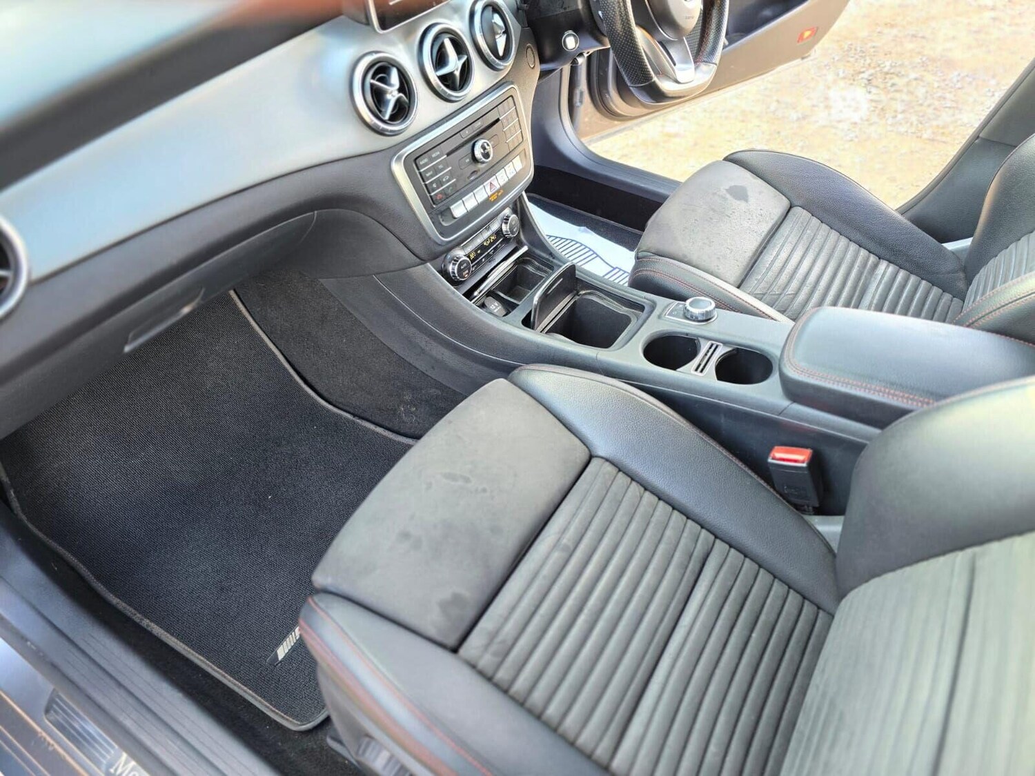 Used Mercedes-Benz CLA 2018 for sale - 76895889: Photo 38