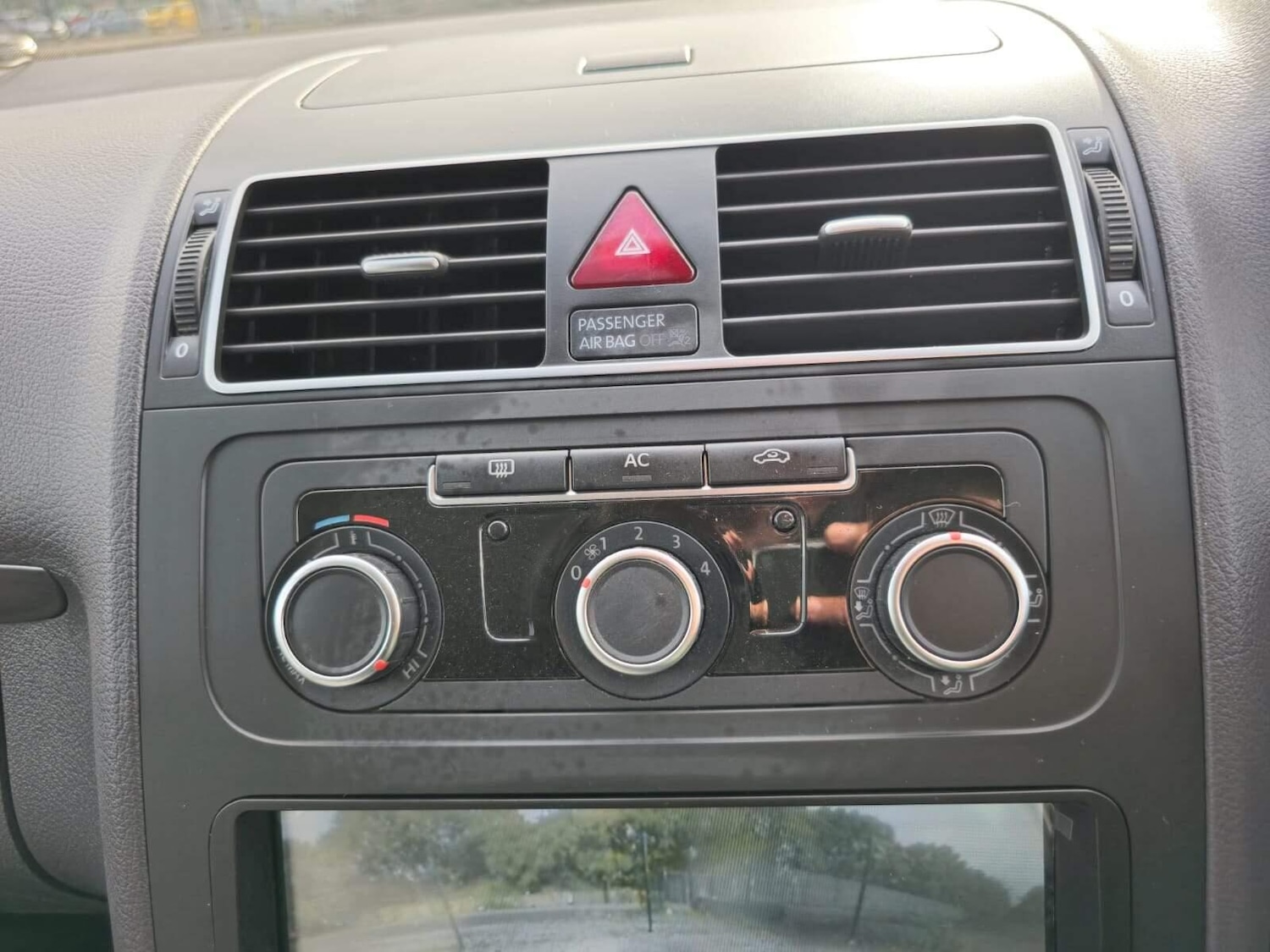 Vehicle 44