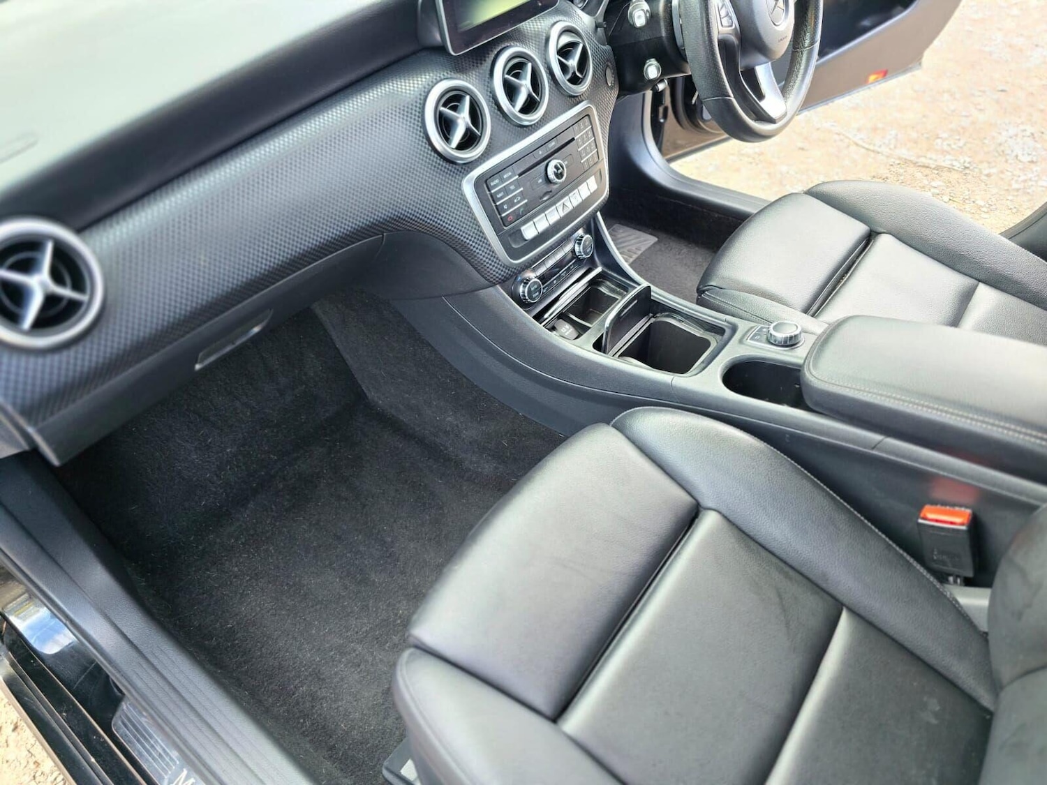 Used Mercedes-Benz A-Class 2017 for sale - 76211427: Photo 21