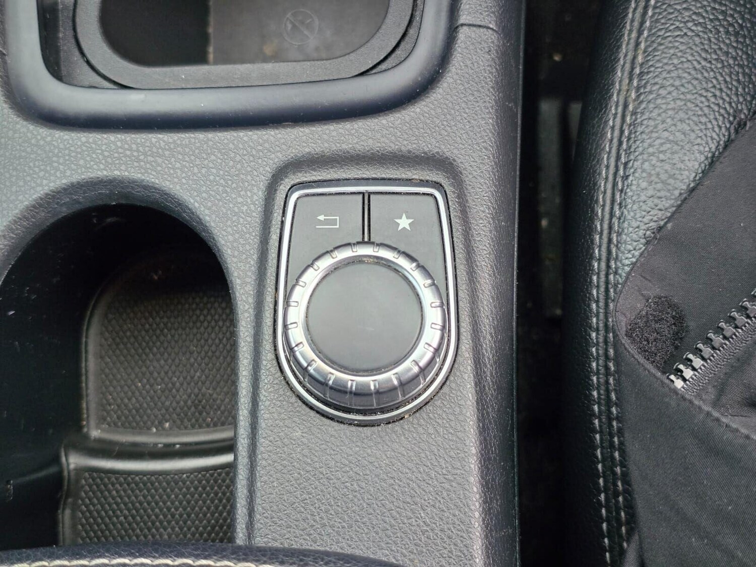 Used Mercedes-Benz A-Class 2017 for sale - 76211427: Photo 34