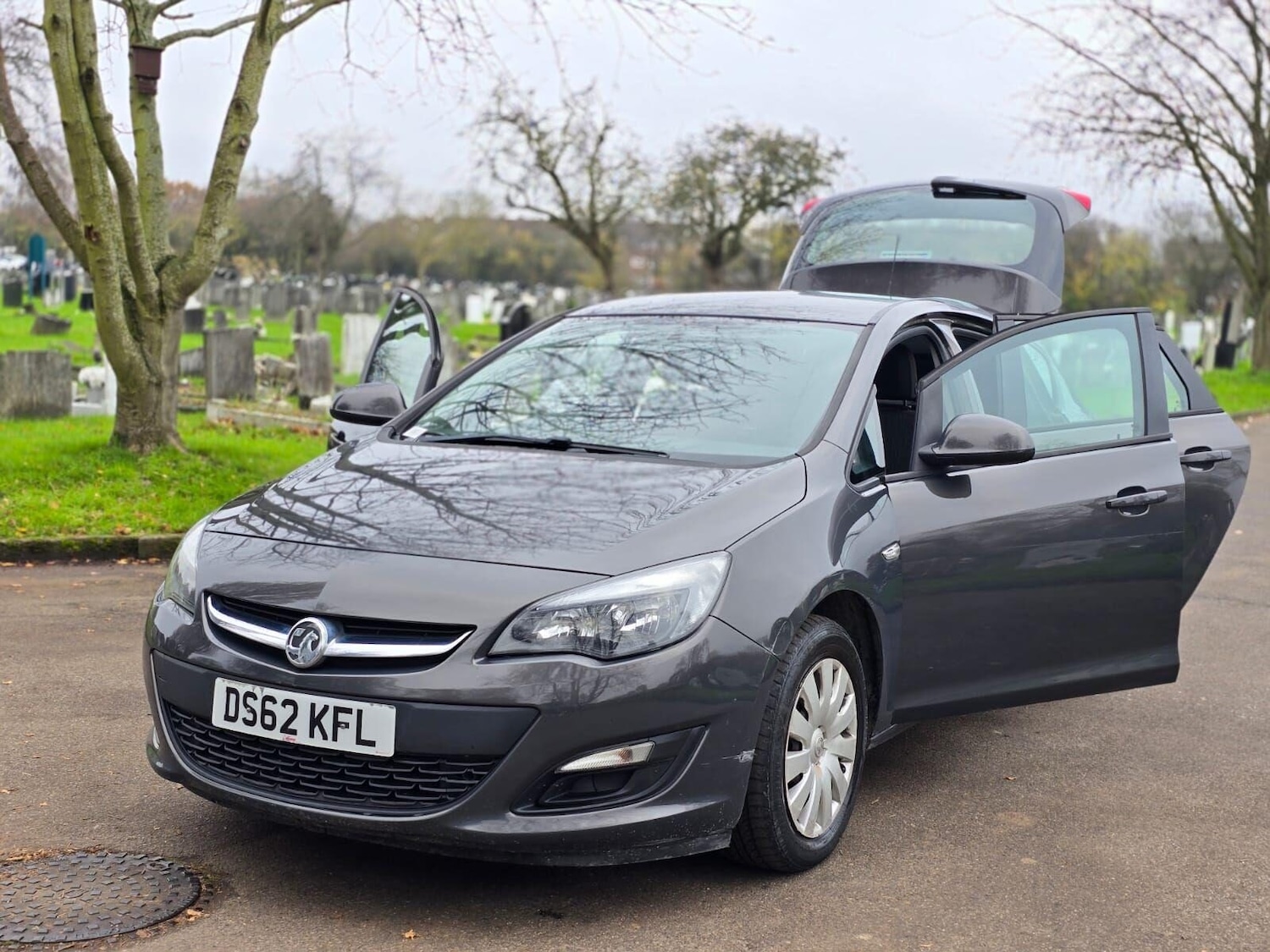 Vehicle 28