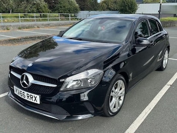 Used Mercedes-Benz A-Class 2016 for sale - 75504235: Photo