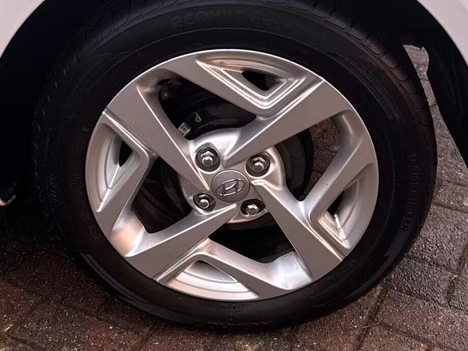 Used Hyundai i10 2021 for sale - 77245185: Photo 11