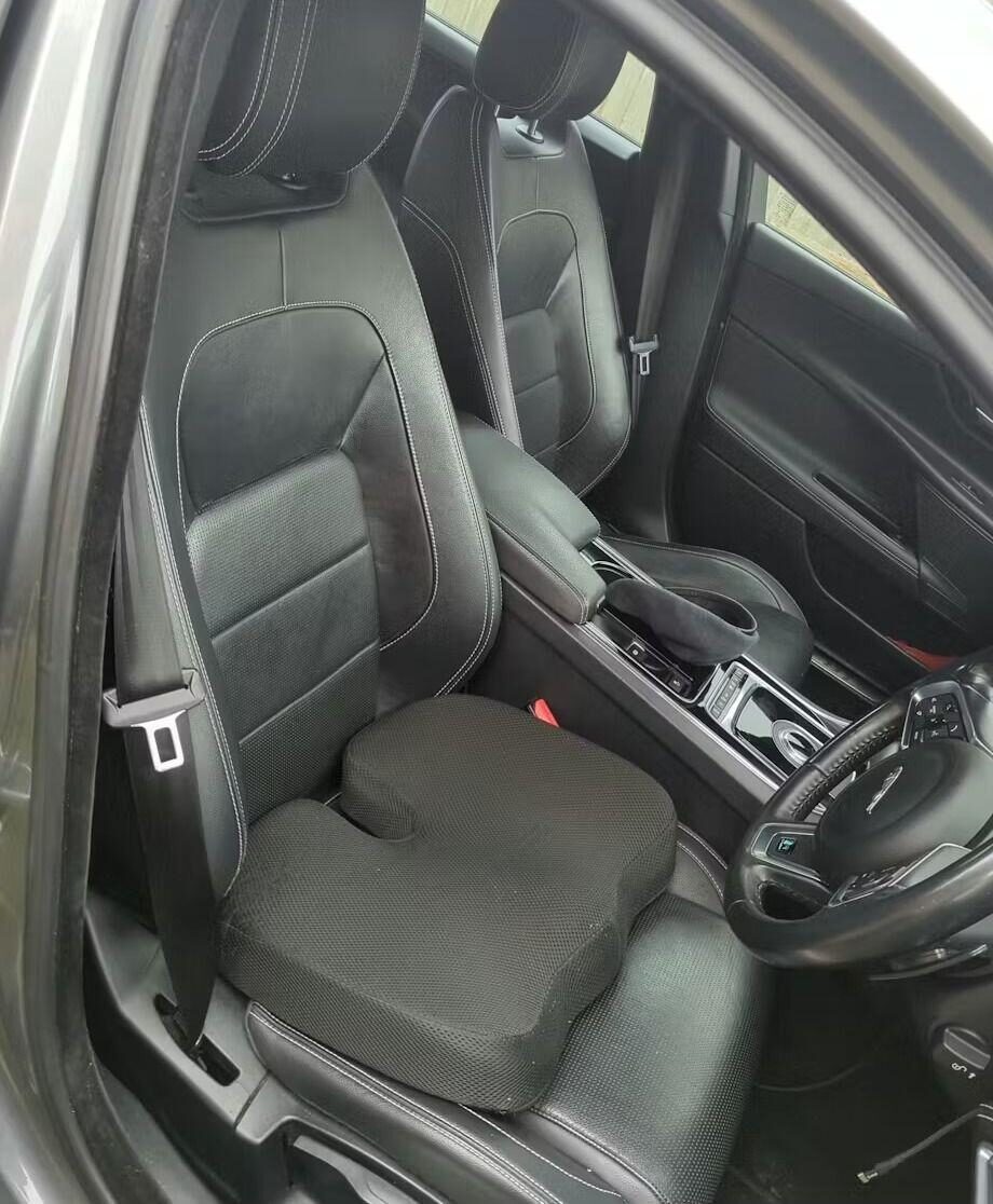 Used Jaguar XE 2017 for sale - 77742665: Photo 6