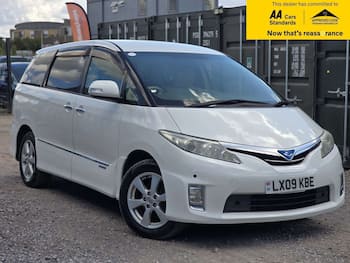 Used Toyota Estima undefined for sale - 79673536: Photo