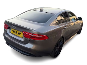 Used Jaguar XE 2016 for sale - 79631696: Photo