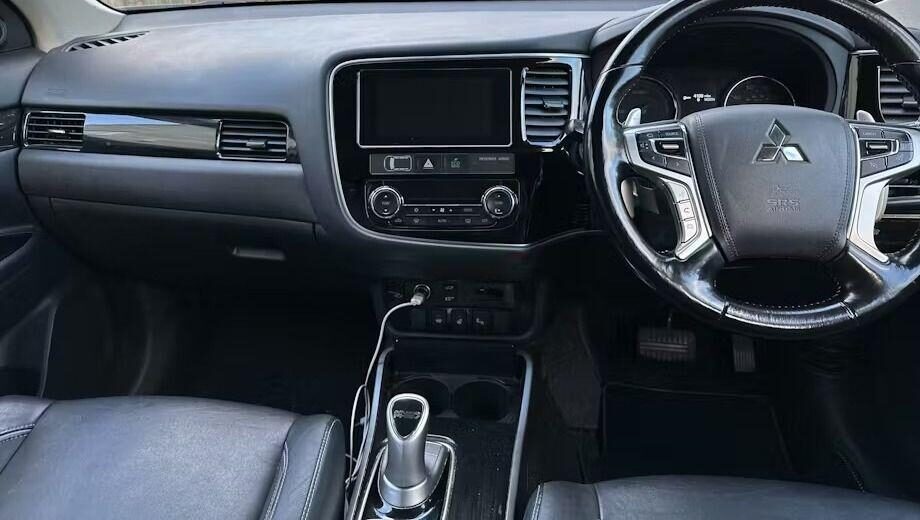 Used Mitsubishi Outlander 2017 for sale - 77055986: Photo 5