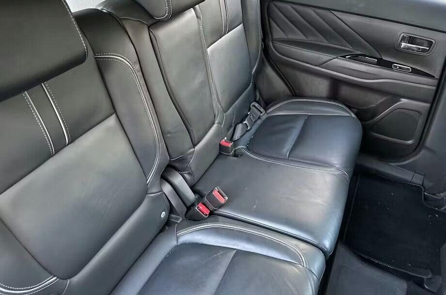 Used Mitsubishi Outlander 2017 for sale - 77055986: Photo 7