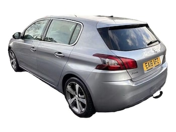 Used Peugeot 308 2018 for sale - 77636591: Photo