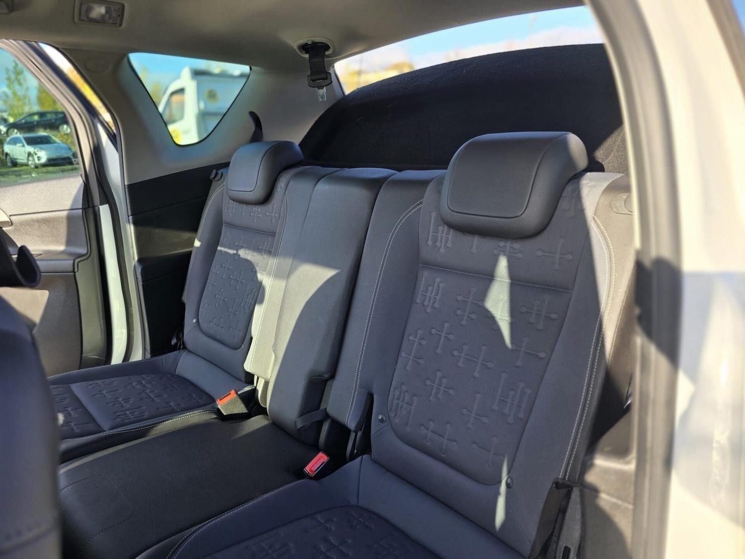 Used Vauxhall Meriva 2015 for sale - 76416357: Photo 26