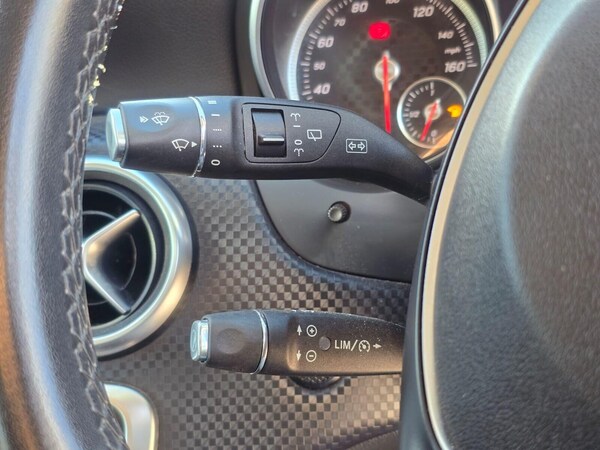 Used Mercedes-Benz A-Class 2016 for sale - 75766147: Photo 35