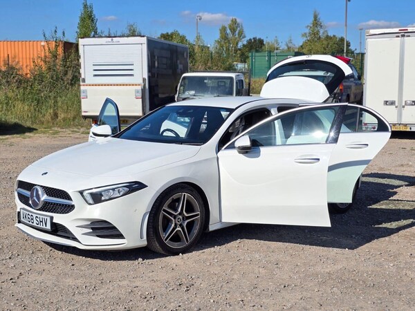 Used Mercedes-Benz A-Class 2018 for sale - 75685821: Photo 10