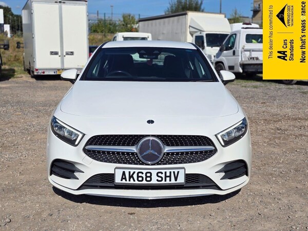 Used Mercedes-Benz A-Class 2018 for sale - 75685821: Photo 2