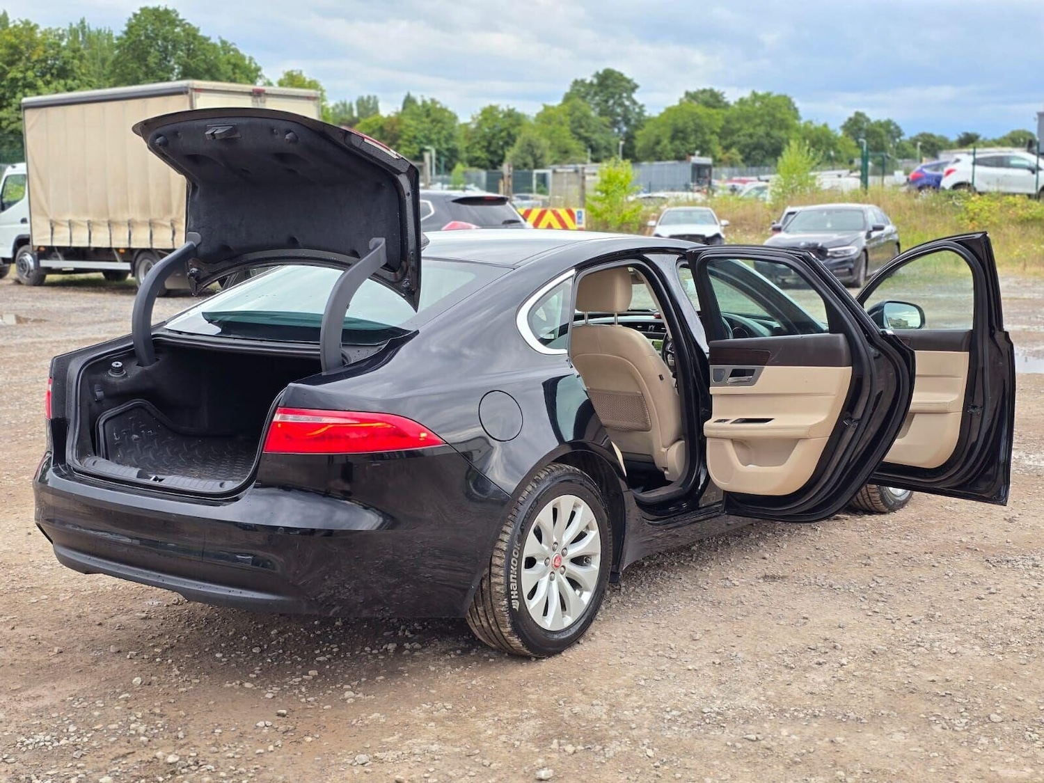 Used Jaguar XF 2019 for sale - 77024140: Photo 15