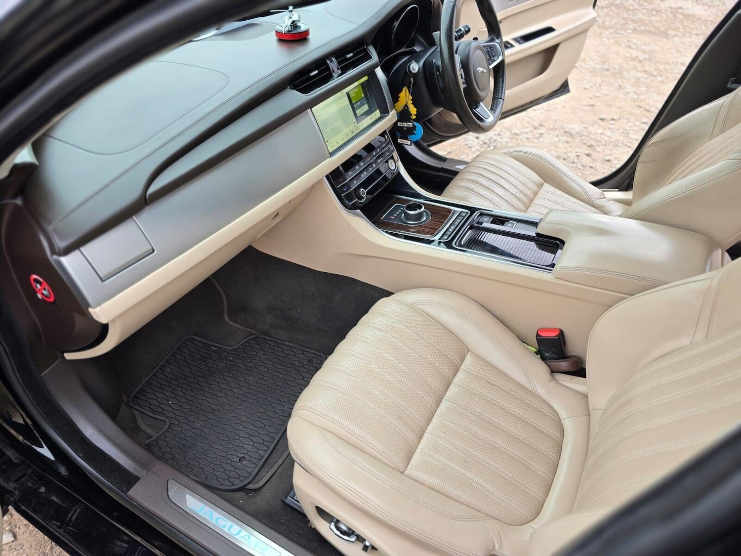 Used Jaguar XF 2019 for sale - 77024140: Photo 37