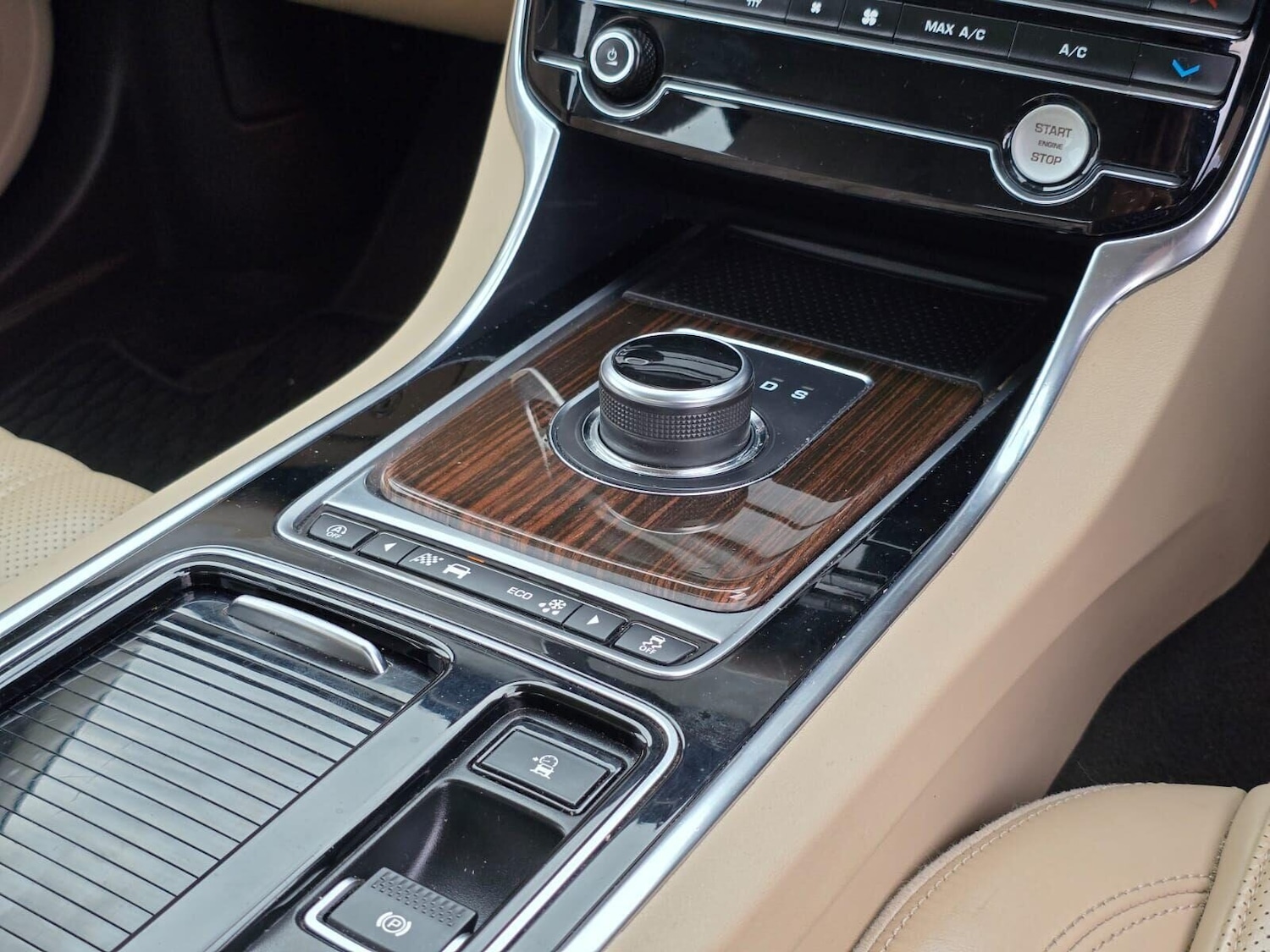 Used Jaguar XF 2019 for sale - 77024140: Photo 58