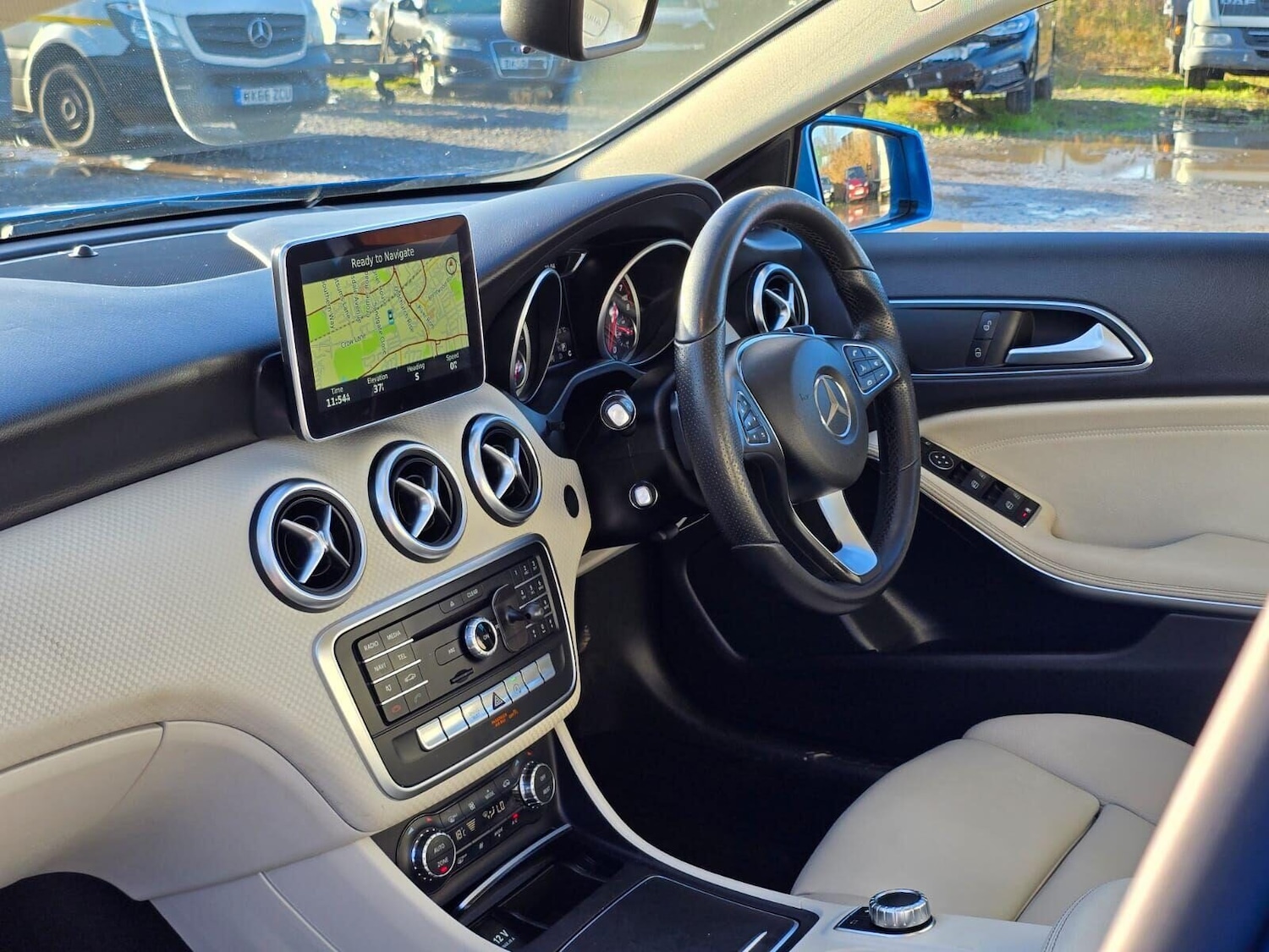 Used Mercedes-Benz A-Class 2016 for sale - 76653873: Photo 21