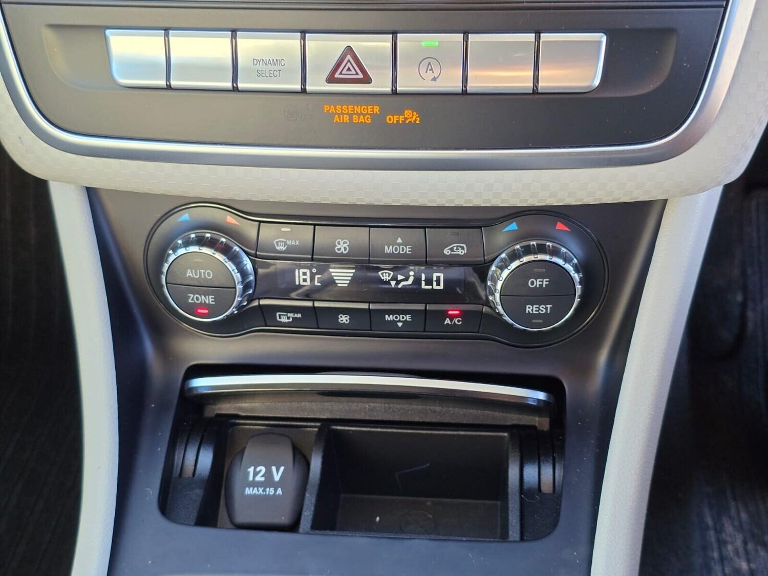 Used Mercedes-Benz A-Class 2016 for sale - 76653873: Photo 30