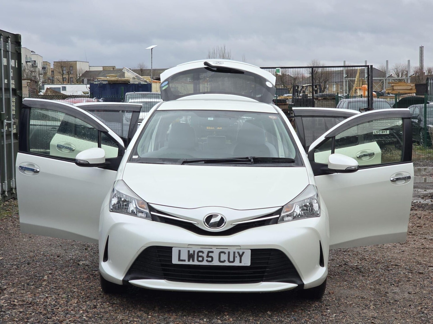 Used Toyota Yaris 2025 for sale - 77298567: Photo 7