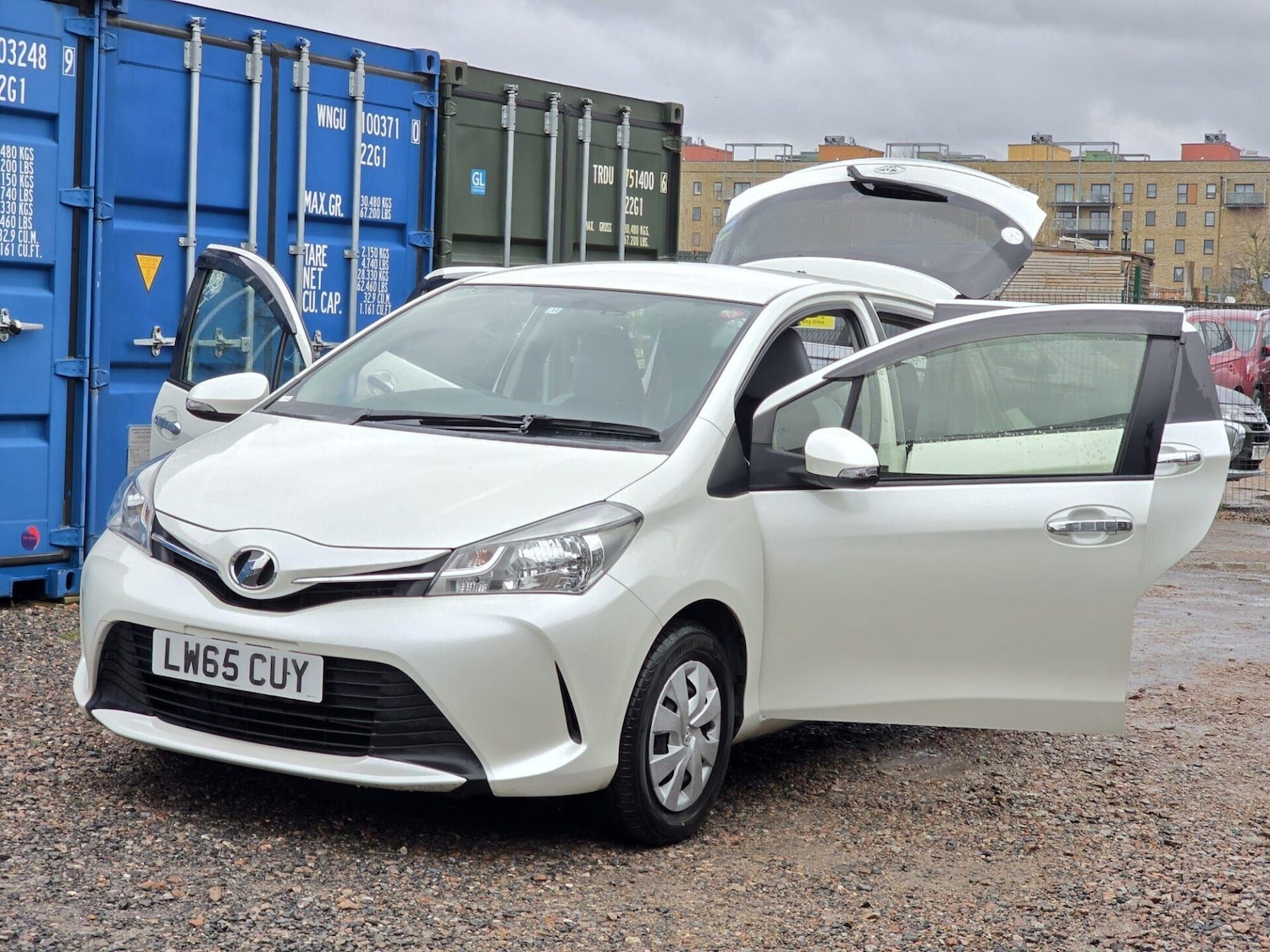 Used Toyota Yaris 2025 for sale - 77298567: Photo 8