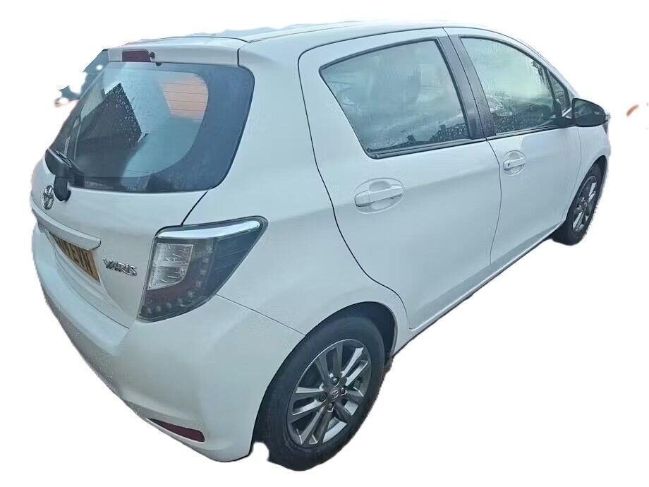 Used Toyota Yaris 2014 for sale - 77435937: Photo 4