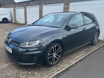 Used Volkswagen Golf 2016 for sale - 75739720: Photo