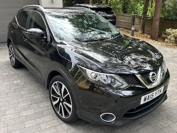 Used Nissan Qashqai 2015 for sale - 75705058: Photo