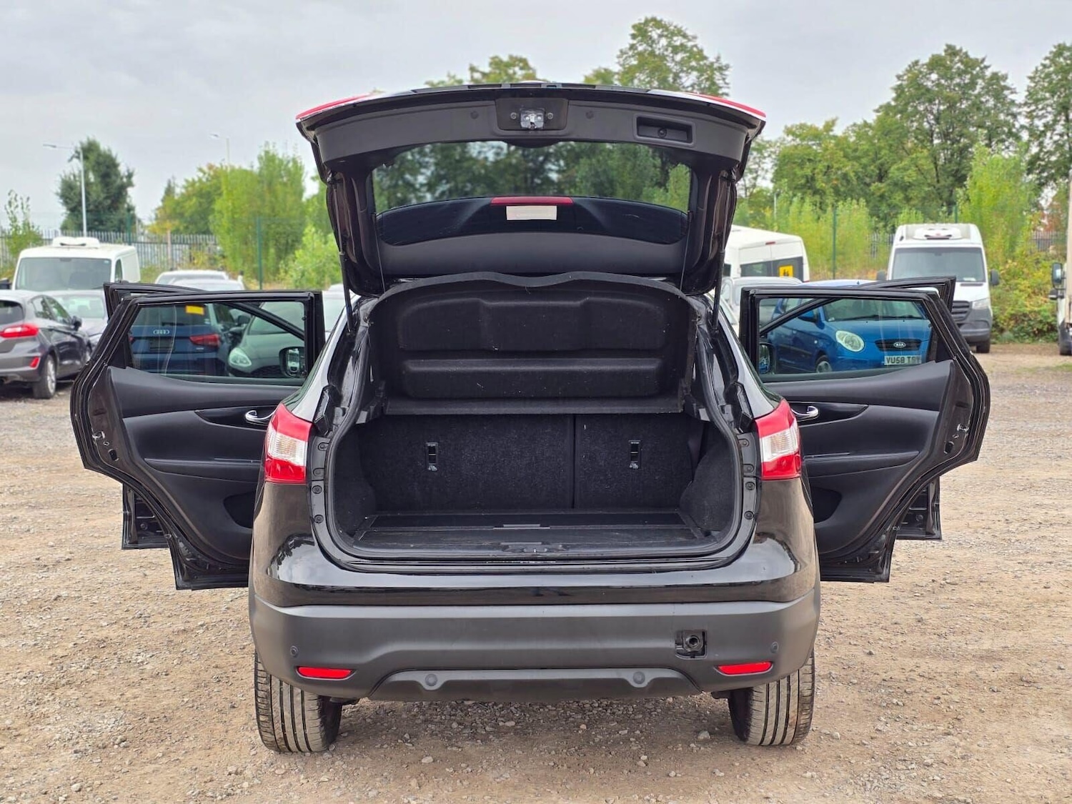 Used Nissan Qashqai 2015 for sale - 75705058: Photo 39