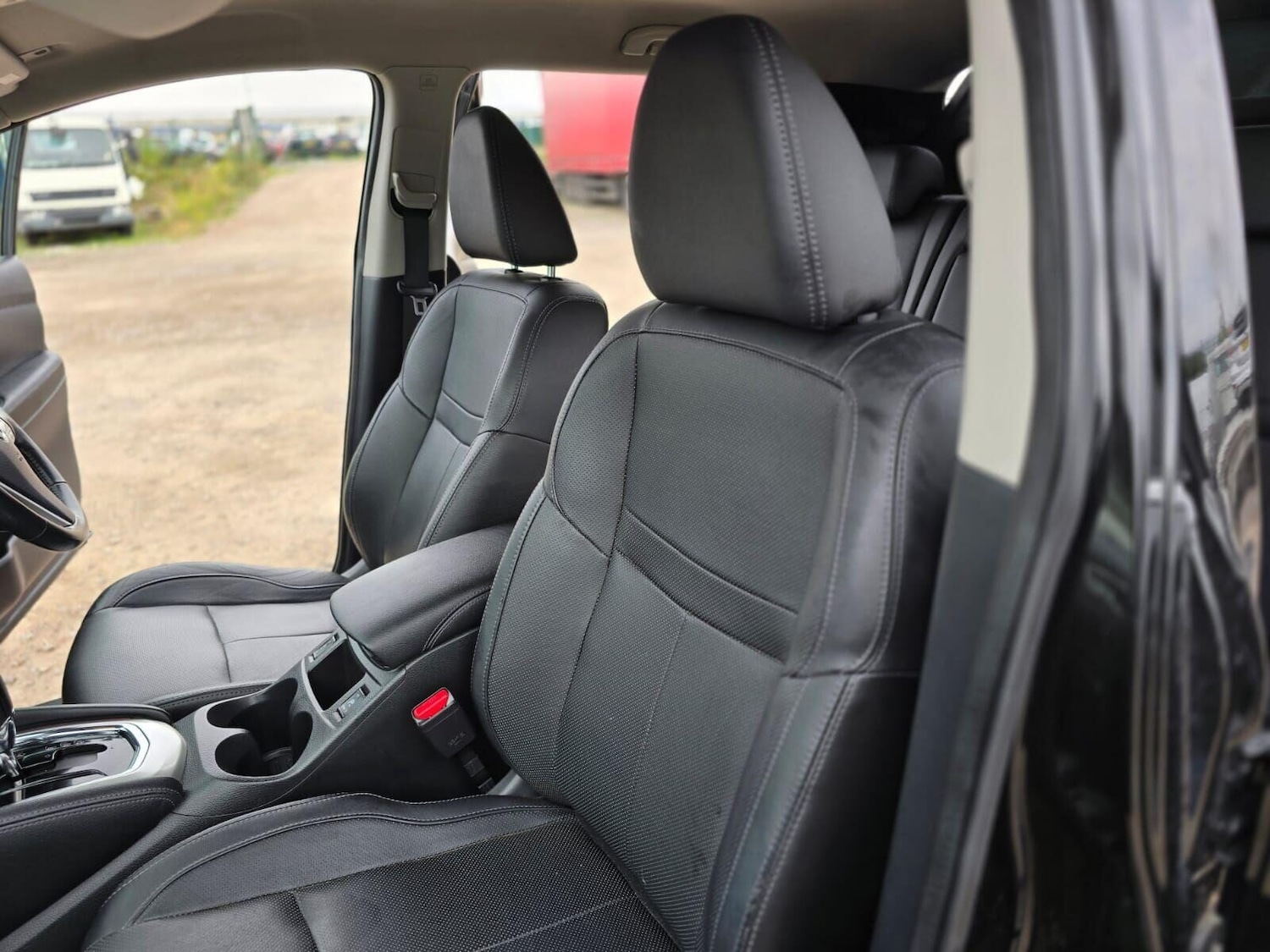 Used Nissan Qashqai 2015 for sale - 75705058: Photo 42
