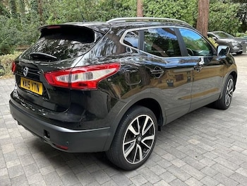 Used Nissan Qashqai 2015 for sale - 75705058: Photo