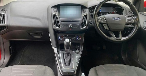 Used Ford Focus 2018 for sale - 76280679: Photo 6