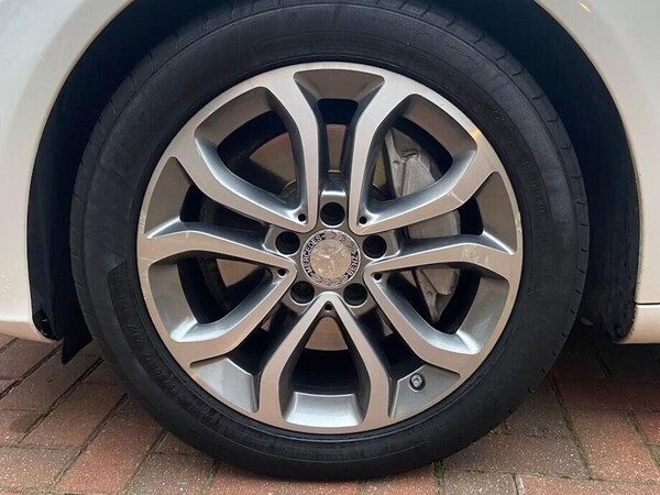 Used Mercedes-Benz C Class 2015 for sale - 76305010: Photo 10